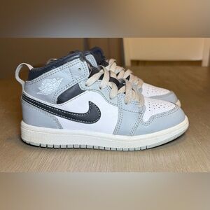 Jordan 1 Mid Light Smoke Grey (2022) (PS) size 12C